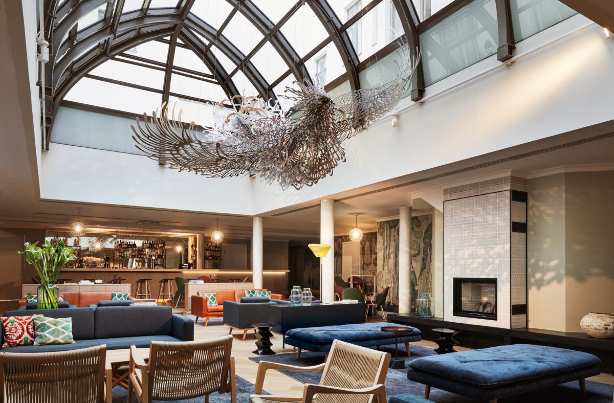 Wintergarden is the living room of the Hotel St. George, place for the guests and locals to meet. 