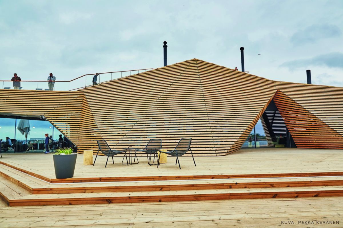 Löyly sauna is one of Helsinki’s favourite social hotspots. Photo: Pekka Keränen (c) Löyly / Royal Ravintolat