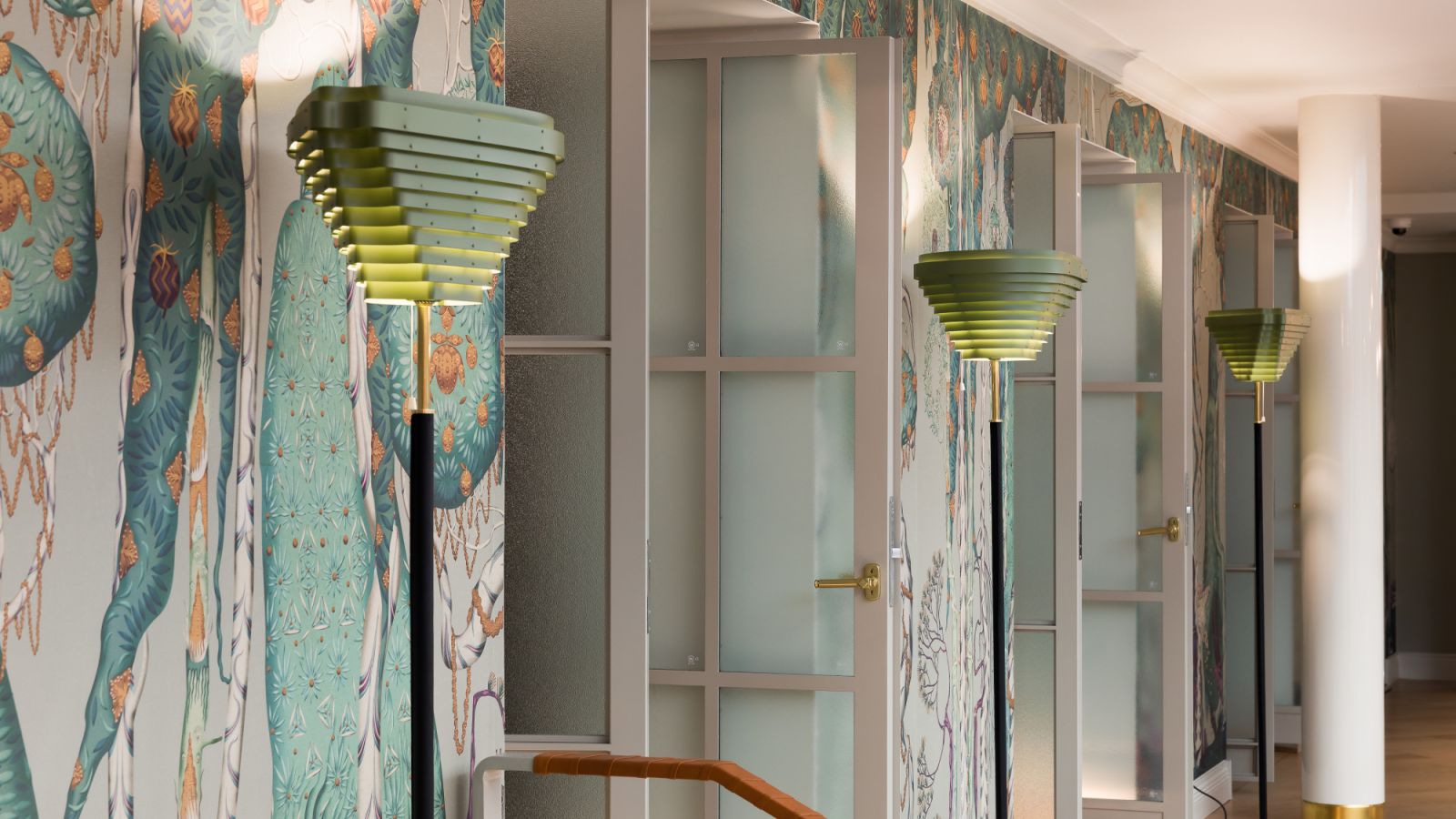 Alvar Aalto A805: Artek’s iconic lamp shines in a new colour at Hotel St. George Helsinki