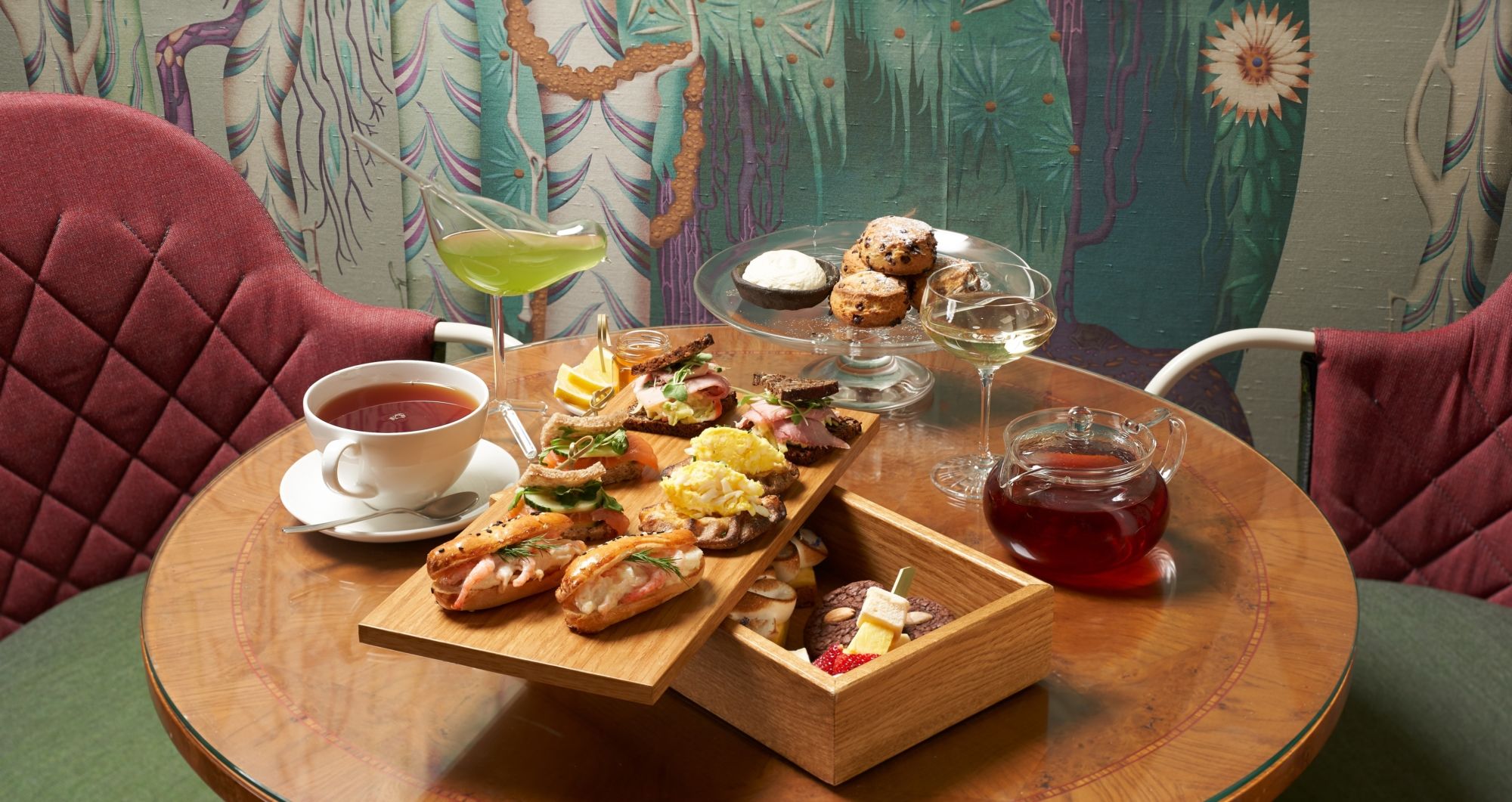 Tea Moments - enjoy Afternoon Tea in Wintergarden, Helsinki's most beautiful living room.