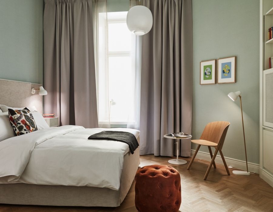 Easter holiday special discount to book a stay in St George Hotel